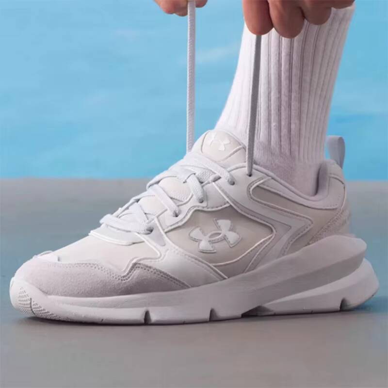 حذاء رياضي جديد من Under Armou - مراجعة Men Shoes Under Armour وسعره