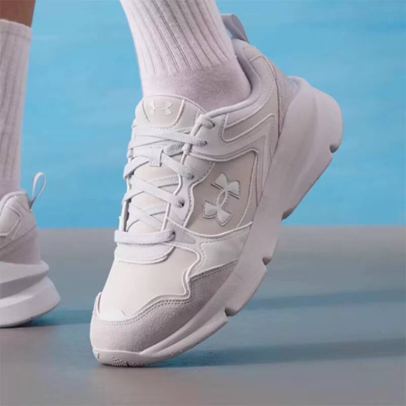 حذاء رياضي جديد من Under Armou - مراجعة Men Shoes Under Armour وسعره