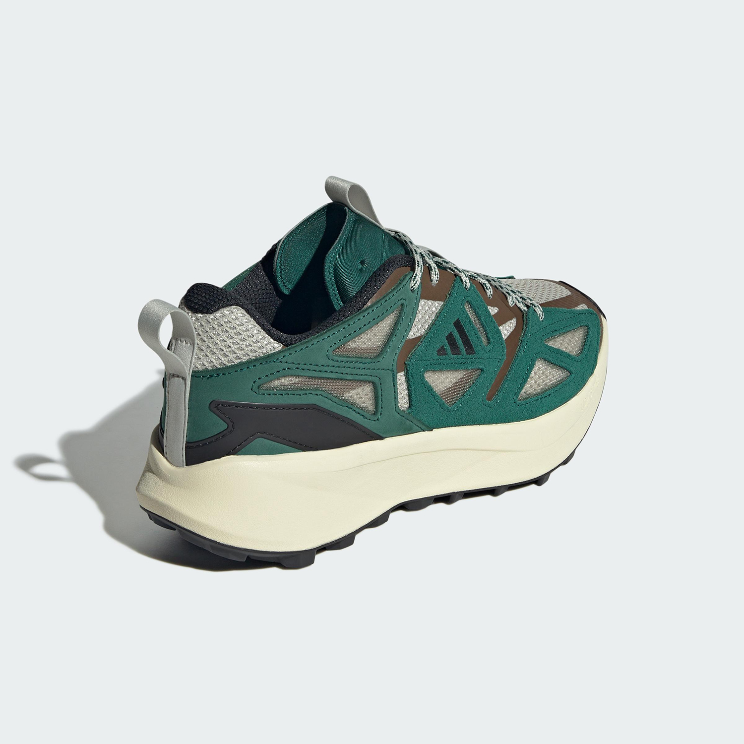 حذاء الجري الرجالي الجديد الأص - مراجعة Men Shoes Running Adidas وسعره
