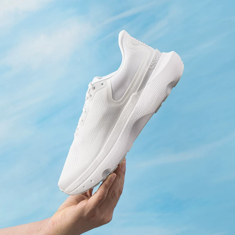 أحذية الجري Under Armour Cushi - مراجعة Men Shoes Under Armour وسعره
