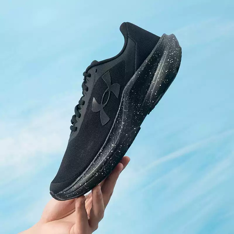 حذاء الجري الرجالي من أندر آرم - مراجعة Men Shoes Under Armour وسعره